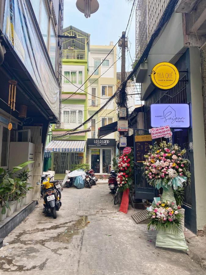 Happy Saigon Hostel Ho-Chi-Minh-Stadt Exterior foto